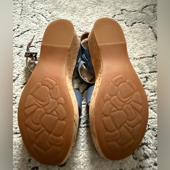 Gorgeous NWOT Kork-Ease Myrna sandals - Picture 4 of 4